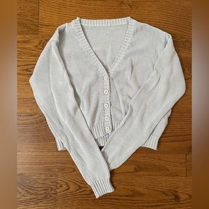 NEVER WORN Brandy Melville sweater